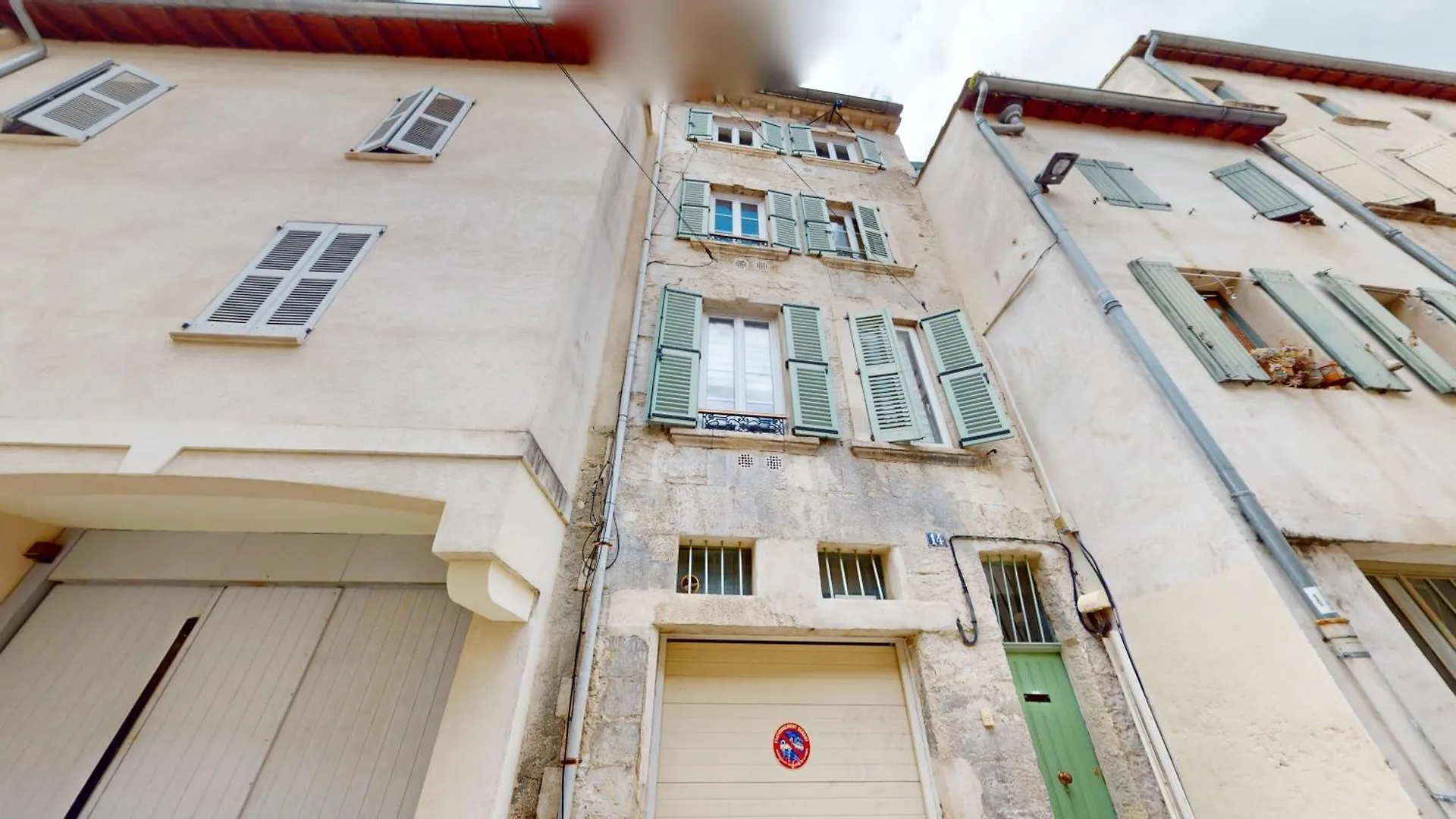 Ravissant Duplex Intra-Muros Avignon 0*,  France