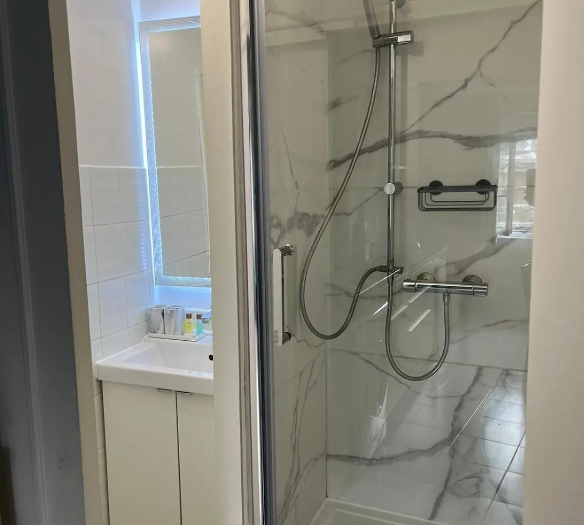 Ravissant Duplex Intra-Muros Avignon France